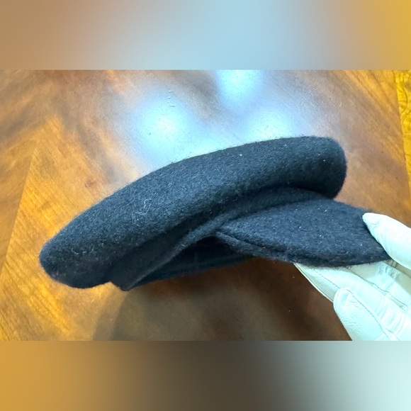 Black Wool 100%  Cap Berets Hats Classic Unisex Adjustable - Picture 6 of 13